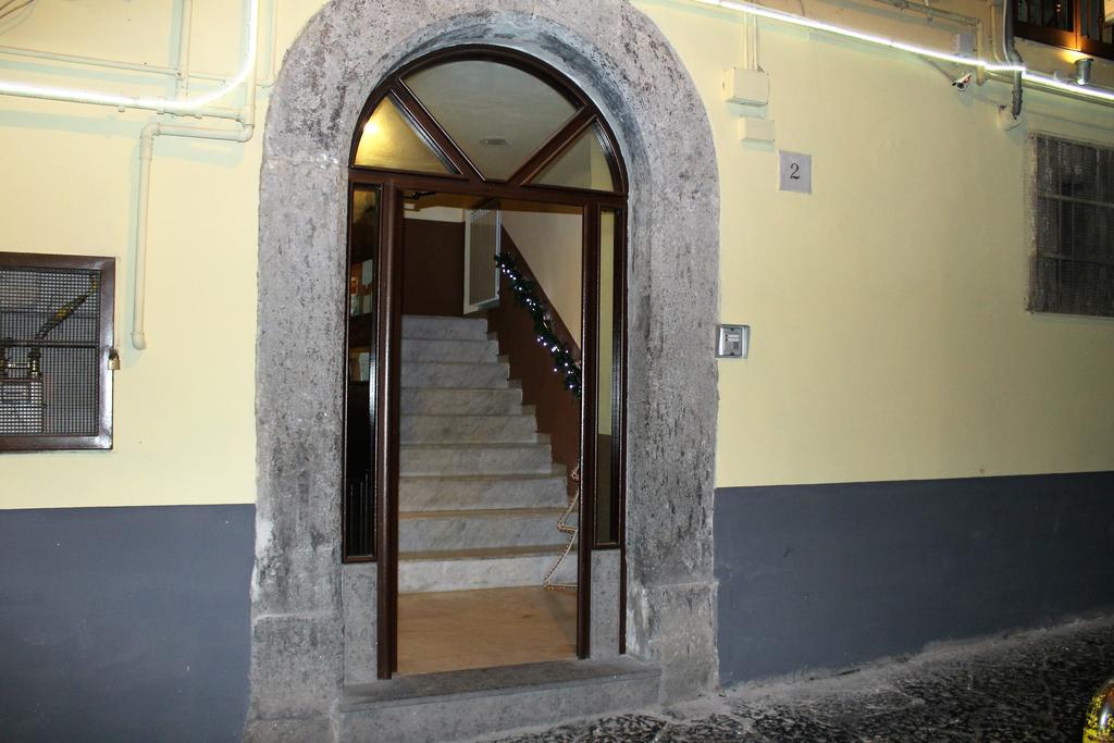 Hotel Dei Gerolomini à Naples Extérieur photo